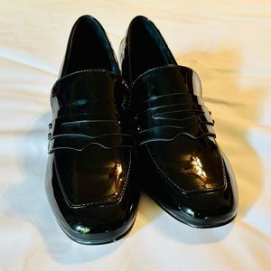 Chinese Laundry Black Slip-On Loafer, Style: Marilyn, size 7.5